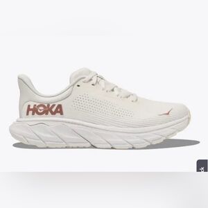 Hoka Arahi 7 white